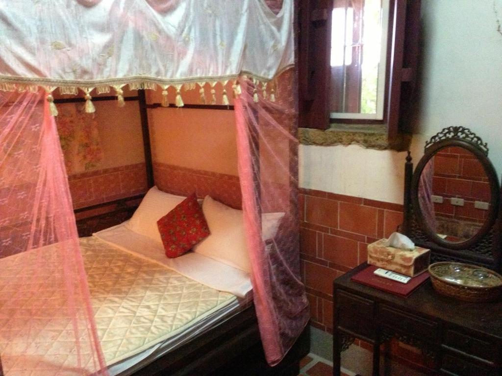 Love Nostalgia No. 53 B&B Цзиньчэн Экстерьер фото